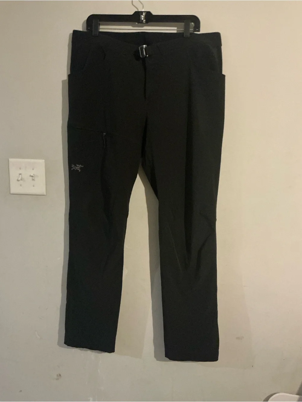 Arc'teryx Black Men's Cargo Performance Pants
